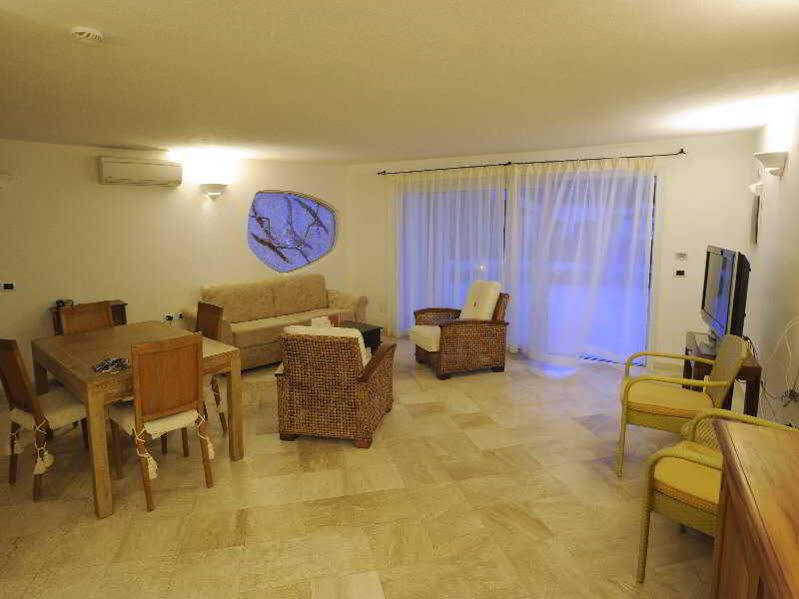 Residence Living Poltu Quatu Arzachena Zewnętrze zdjęcie